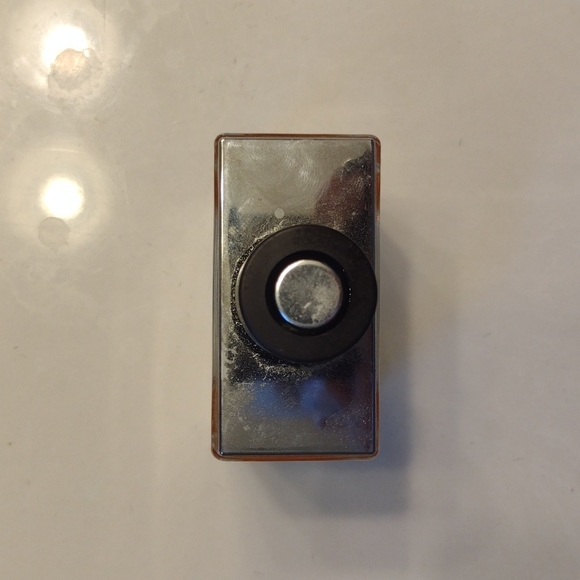 TERRE D'HERMèS collectors cologne bottle. - Picture 2 of 4